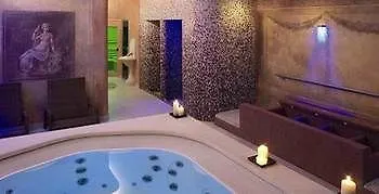Relais Empire Hotell Verona 3*,  Italien