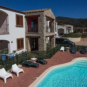 https://gf-apartments-la-vigna.in-sardinia.net